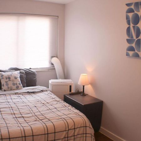 3 Bedroom Southside Pad - Sleeps 8 - Amazing Location Pittsburgh Exterior photo