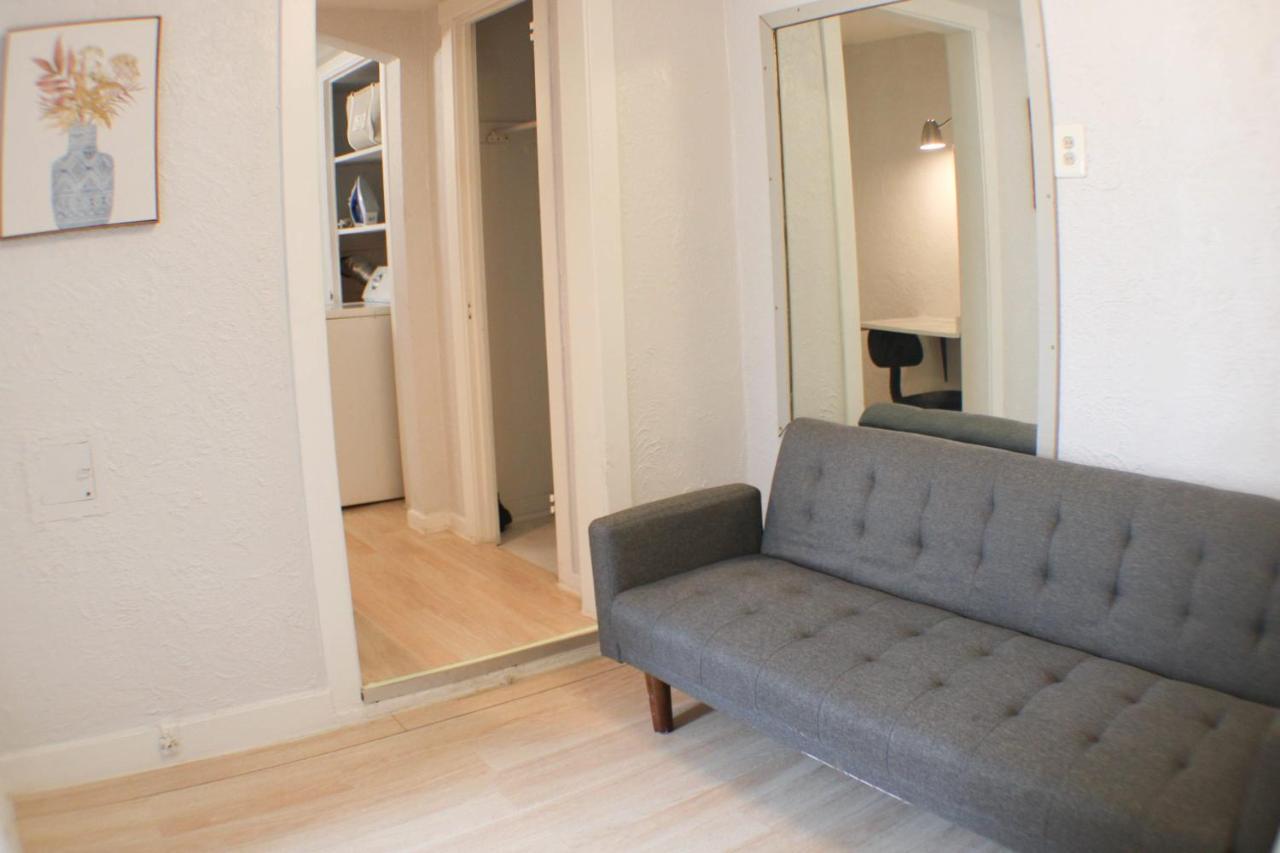 3 Bedroom Southside Pad - Sleeps 8 - Amazing Location Pittsburgh Exterior photo
